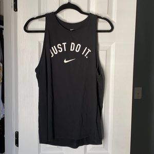 Black nike just do it tee